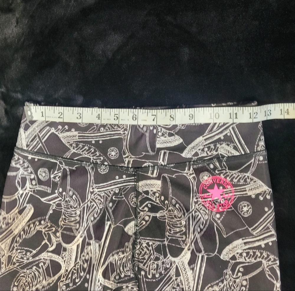 🖤Converse Capri Leggings- Blk/Wht Chuck Taylor pattern, Hot pink Logo💗 *Large* - Picture 15 of 15